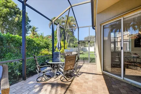 2054 Reston Circle Royal Palm Beach FL 33411