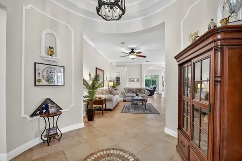 2054 Reston Circle Royal Palm Beach FL 33411