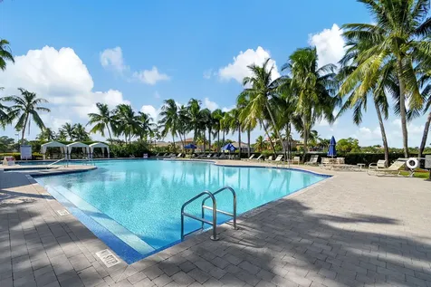 2054 Reston Circle Royal Palm Beach FL 33411