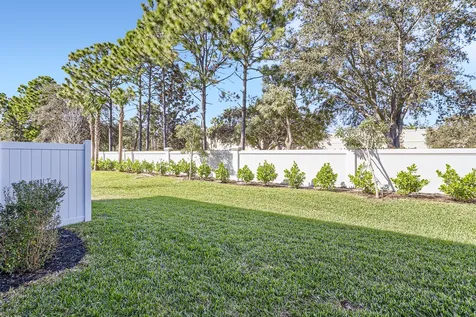 820 Se Grovebush Lane Port Saint Lucie FL 34984