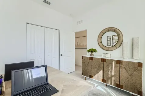 820 Se Grovebush Lane Port Saint Lucie FL 34984