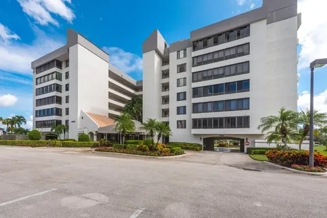 16032 Lomond Hills Trail Delray Beach FL 33446