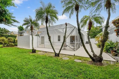 9333 Heathridge Drive West Palm Beach FL 33411