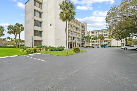 1605 S Us Highway 1 Jupiter FL 33477