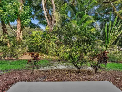 9695 Porta Leona Lane Boynton Beach FL 33472
