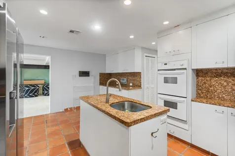 5104 White Oak Lane Tamarac FL 33319