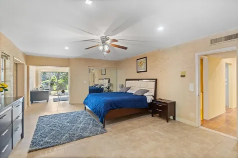 5104 White Oak Lane Tamarac FL 33319