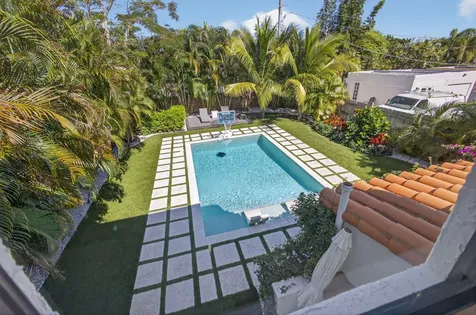 535 36th Street West Palm Beach FL 33407