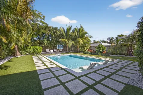535 36th Street West Palm Beach FL 33407