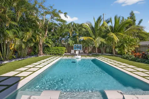 535 36th Street West Palm Beach FL 33407