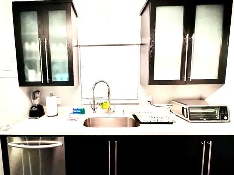 2424 NE 9th Street Fort Lauderdale FL 33304