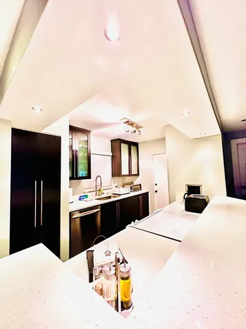 2424 NE 9th Street Fort Lauderdale FL 33304