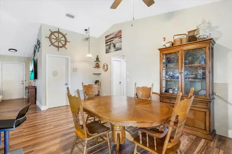 7008 Pacific Avenue Fort Pierce FL 34951