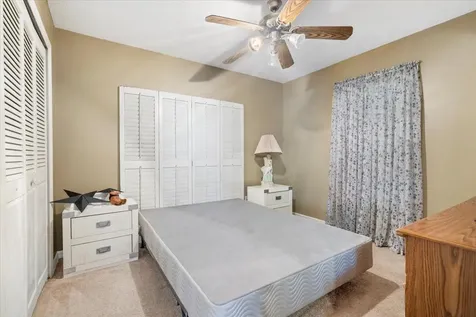 7008 Pacific Avenue Fort Pierce FL 34951