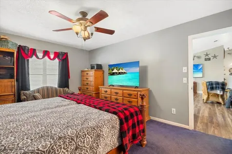 7008 Pacific Avenue Fort Pierce FL 34951