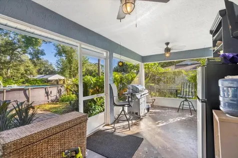 7008 Pacific Avenue Fort Pierce FL 34951