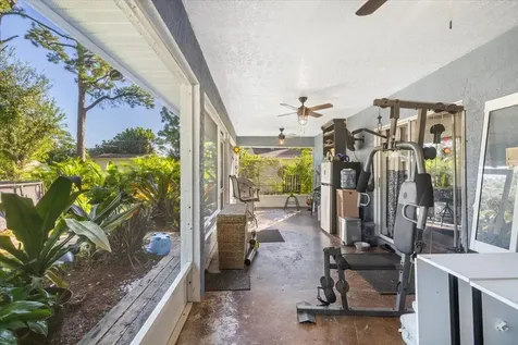 7008 Pacific Avenue Fort Pierce FL 34951