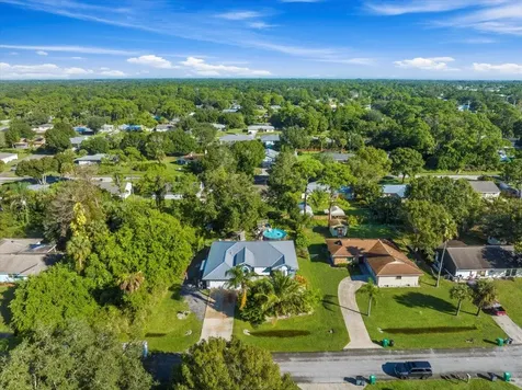 7008 Pacific Avenue Fort Pierce FL 34951