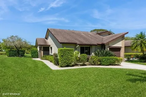 148 Village Walk Drive Royal Palm Beach FL 33411