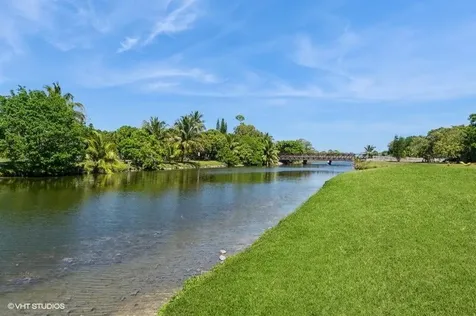 148 Village Walk Drive Royal Palm Beach FL 33411