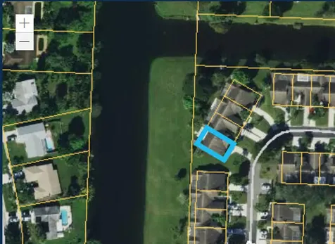 148 Village Walk Drive Royal Palm Beach FL 33411