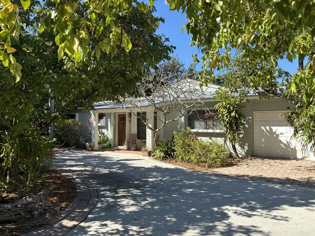 606 Paulina Road Jupiter FL 33477