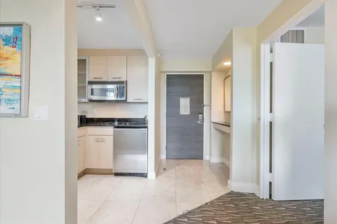 2670 E Sunrise Boulevard Fort Lauderdale FL 33304