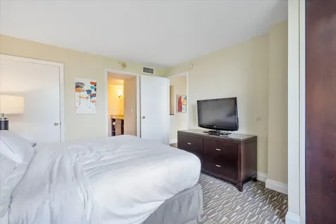 2670 E Sunrise Boulevard Fort Lauderdale FL 33304
