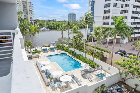 2670 E Sunrise Boulevard Fort Lauderdale FL 33304
