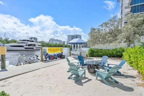 2670 E Sunrise Boulevard Fort Lauderdale FL 33304