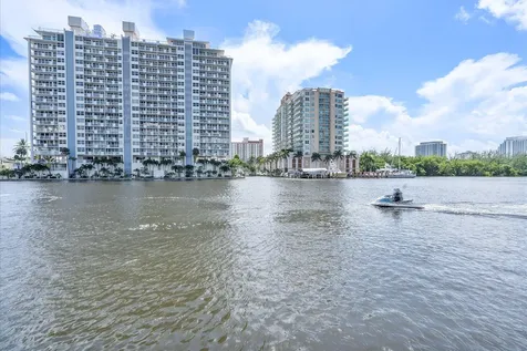 2670 E Sunrise Boulevard Fort Lauderdale FL 33304