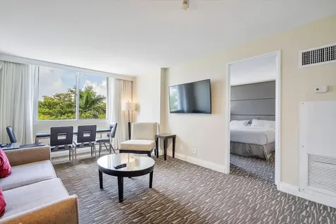 2670 E Sunrise Boulevard Fort Lauderdale FL 33304