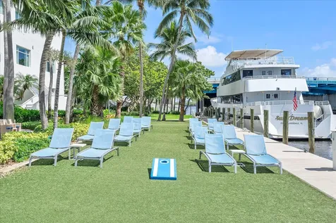2670 E Sunrise Boulevard Fort Lauderdale FL 33304