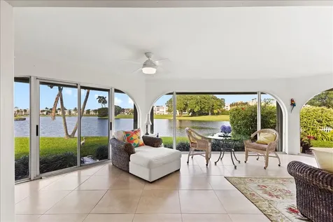 233 Rio Vista Circle Atlantis FL 33462