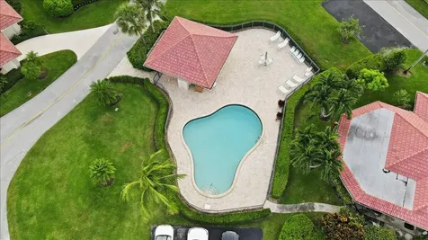 233 Rio Vista Circle Atlantis FL 33462