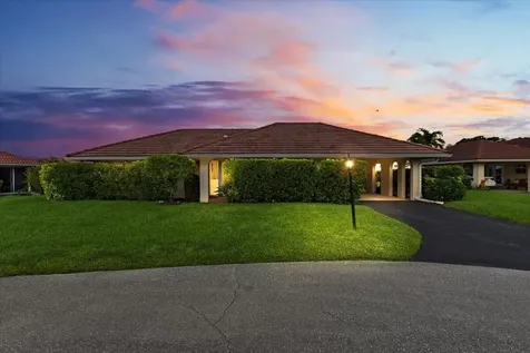 233 Rio Vista Circle Atlantis FL 33462