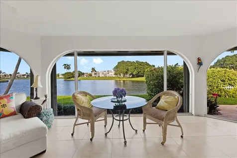 233 Rio Vista Circle Atlantis FL 33462