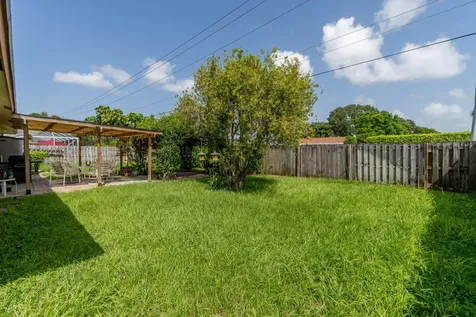1361 Wyndcliff Drive Wellington FL 33414
