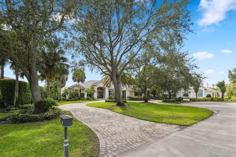 7500 Marsh Cove Palm Beach Gardens FL 33418