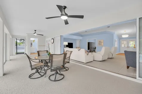 8216 Se Governors Way Hobe Sound FL 33455