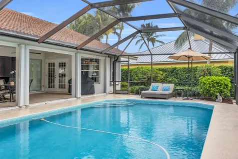 8216 Se Governors Way Hobe Sound FL 33455