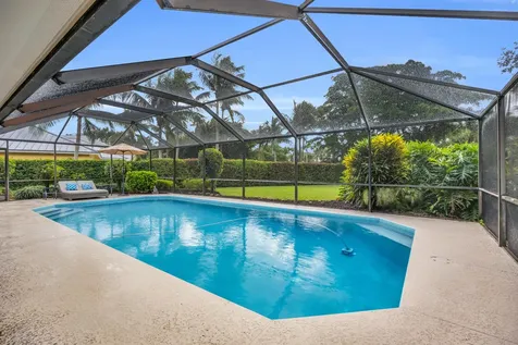 8216 Se Governors Way Hobe Sound FL 33455