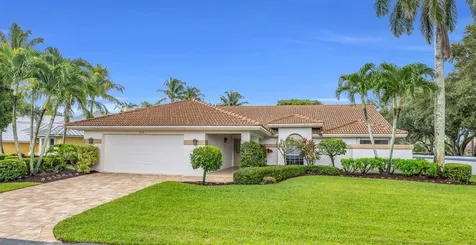 8216 Se Governors Way Hobe Sound FL 33455