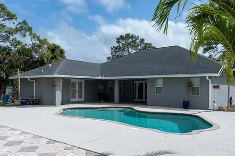 Loxahatchee Groves FL 33470