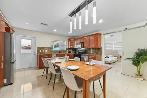 2128 Dock Street West Palm Beach FL 33401