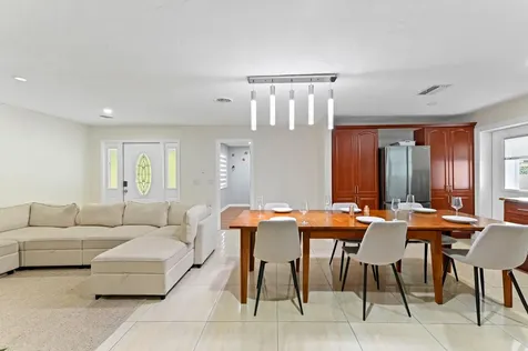2128 Dock Street West Palm Beach FL 33401