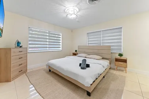 2128 Dock Street West Palm Beach FL 33401