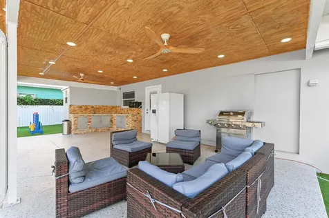 2128 Dock Street West Palm Beach FL 33401