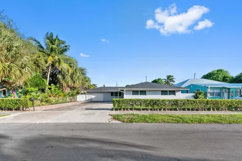 2128 Dock Street West Palm Beach FL 33401