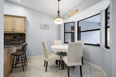 471 Se Ron Rico Terrace Port Saint Lucie FL 34983